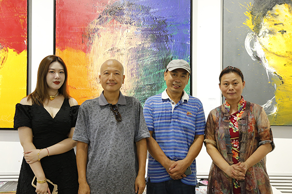 左晋《游走的微尘》个人画展在北京开展-图片5